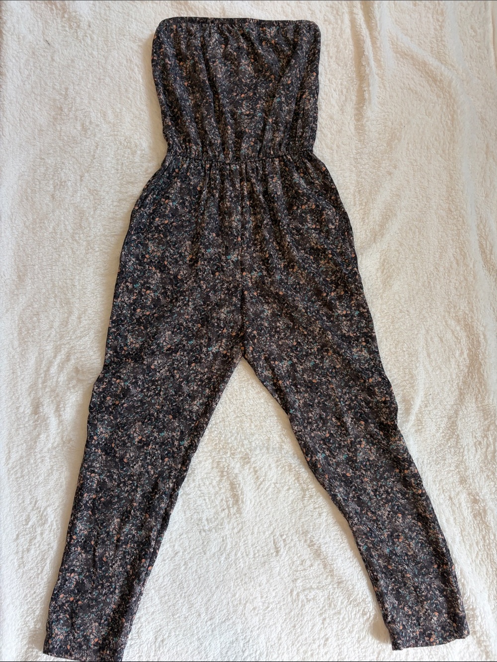 NWT BCBGeneration Lightwave Strapless Jumpsuit XS – RAE9CA46